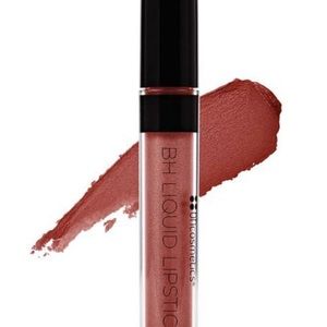 Liquid lipstick